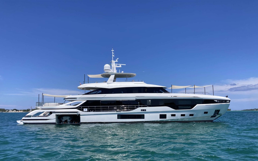 125' Azimut
