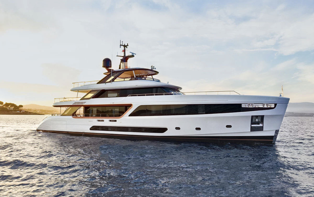 125' Benetti