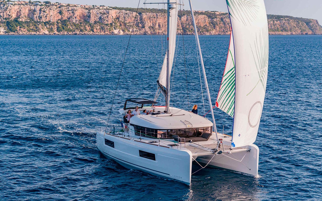 40' Lagoon