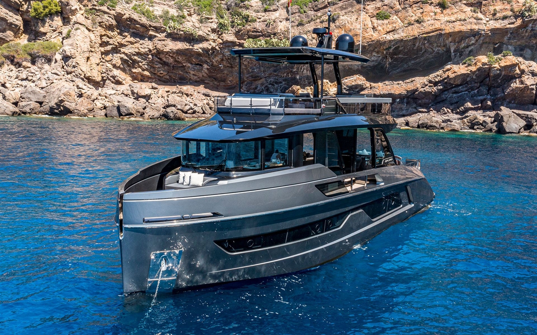62' Explorer