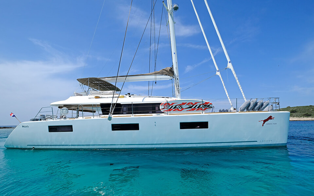 62' Lagoon