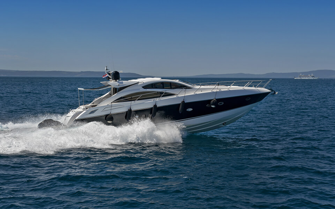 62' Sunseeker Predator