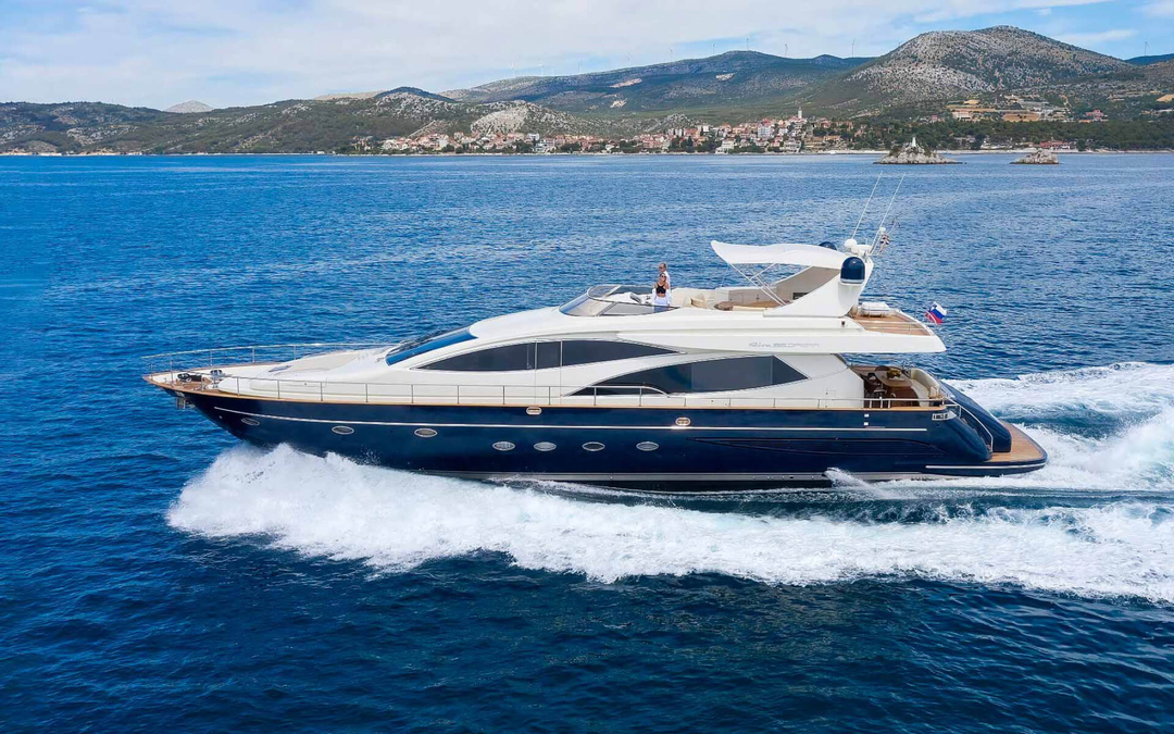 85' Riva