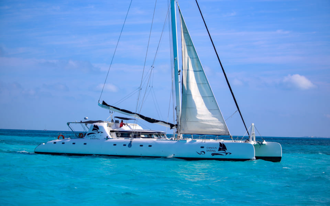 82' Catamaran