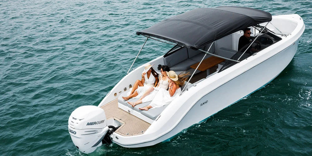 29ft 2021 Yacht Hampton Escape