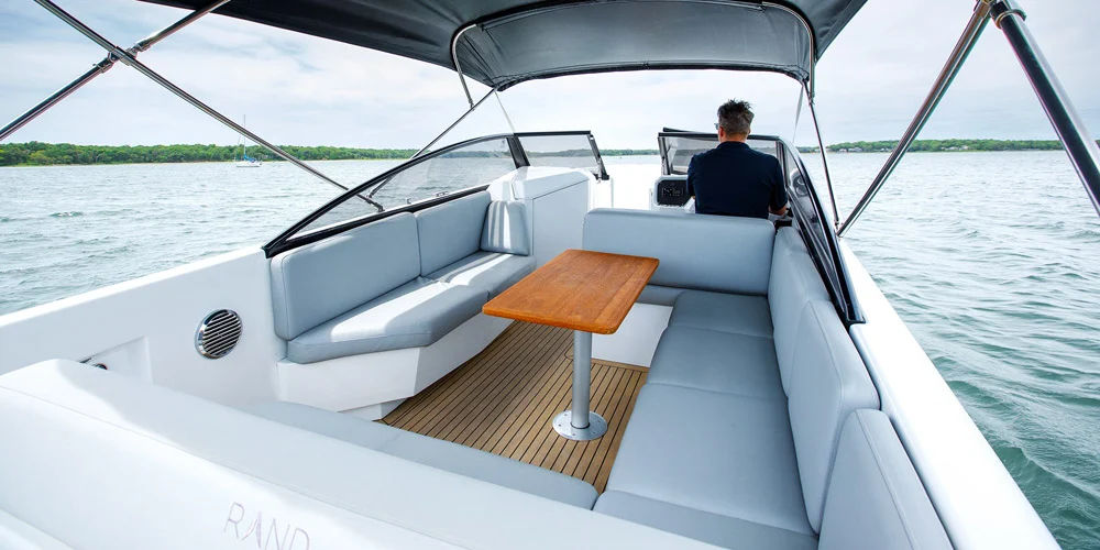29ft 2021 Yacht Hampton Escape