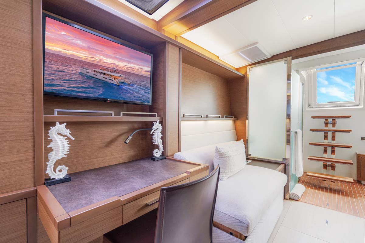 64ft Playtime Yacht