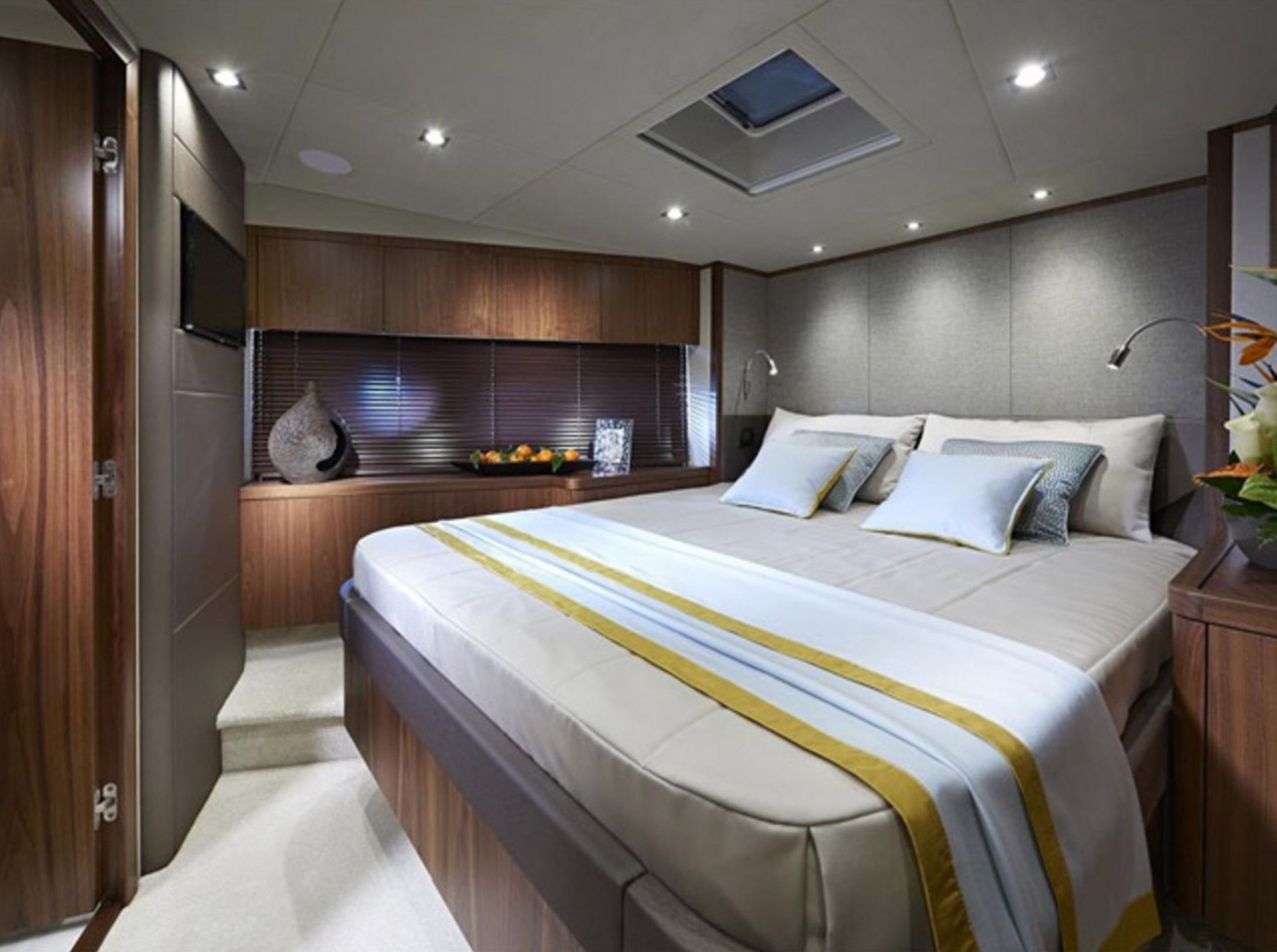 60ft 2019 Sunseeker Predator