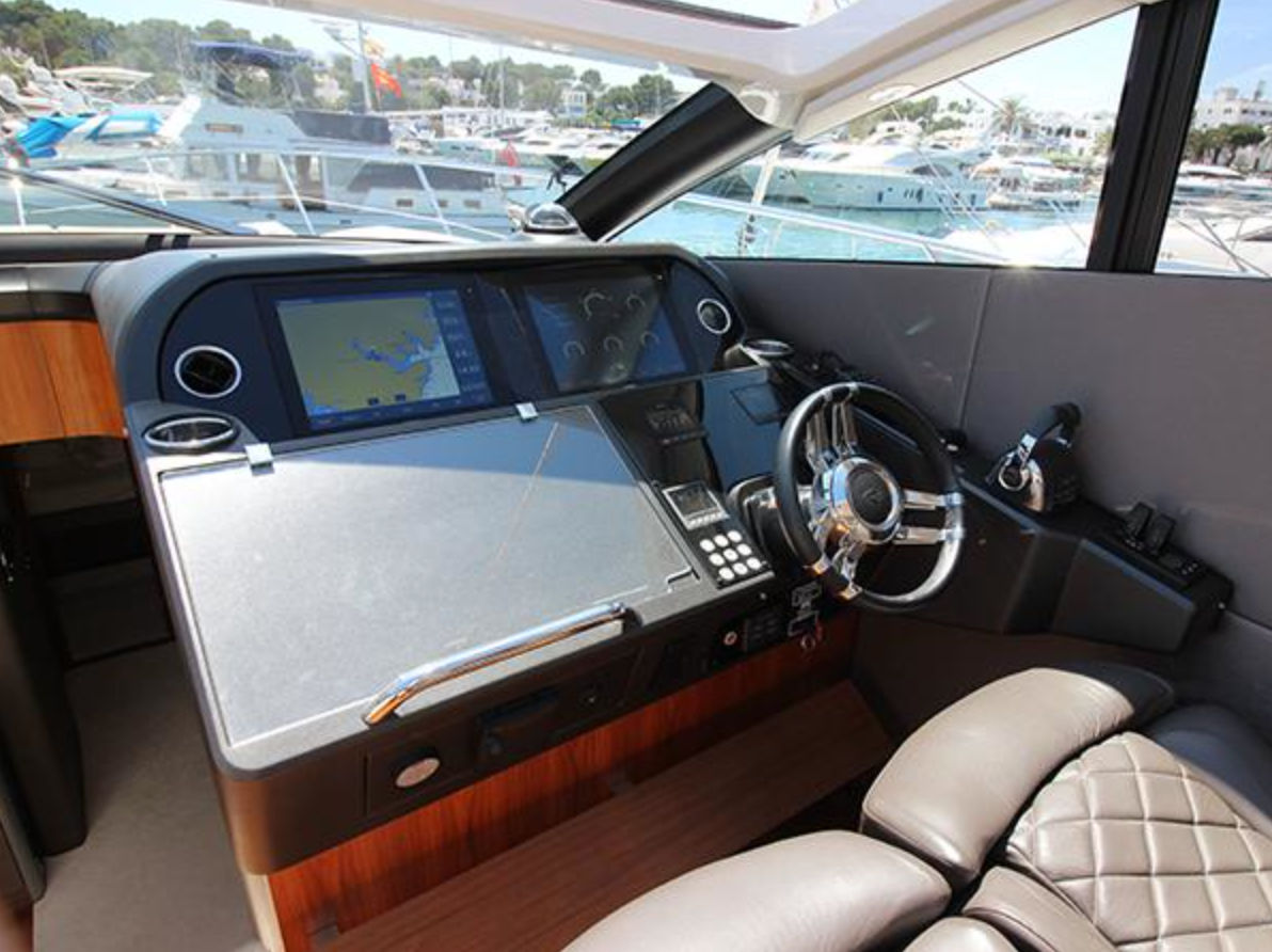 60ft 2019 Sunseeker Predator