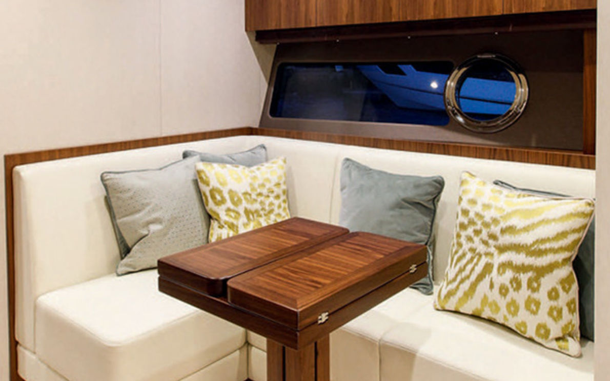 60ft 2019 Sunseeker Predator