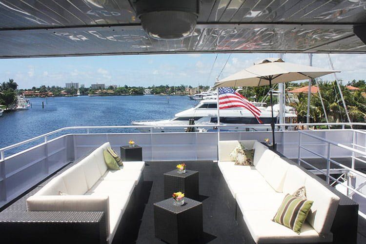 130ft COI Event Megayacht
