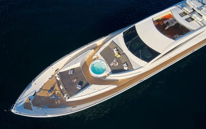 108 ft Sunseeker