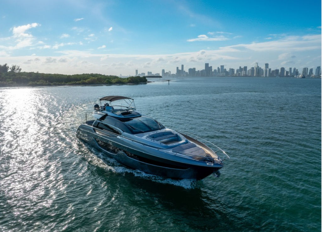 80ft Riva