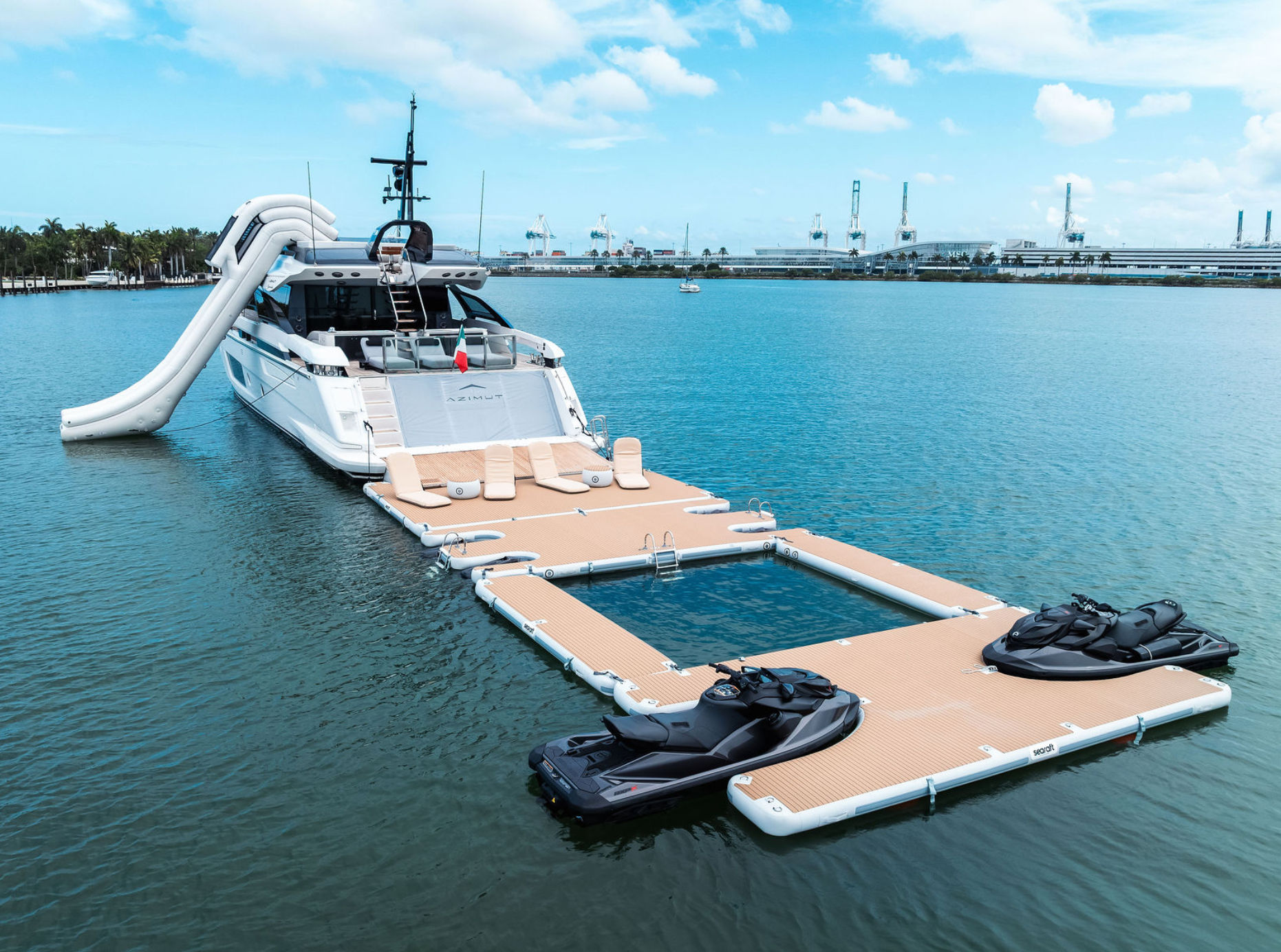 100ft Azimut “Rosa” w/ Beach Setup