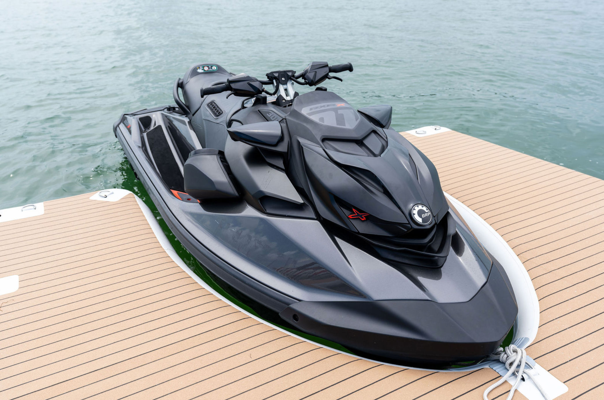 100ft Azimut “Rosa” w/ Beach Setup