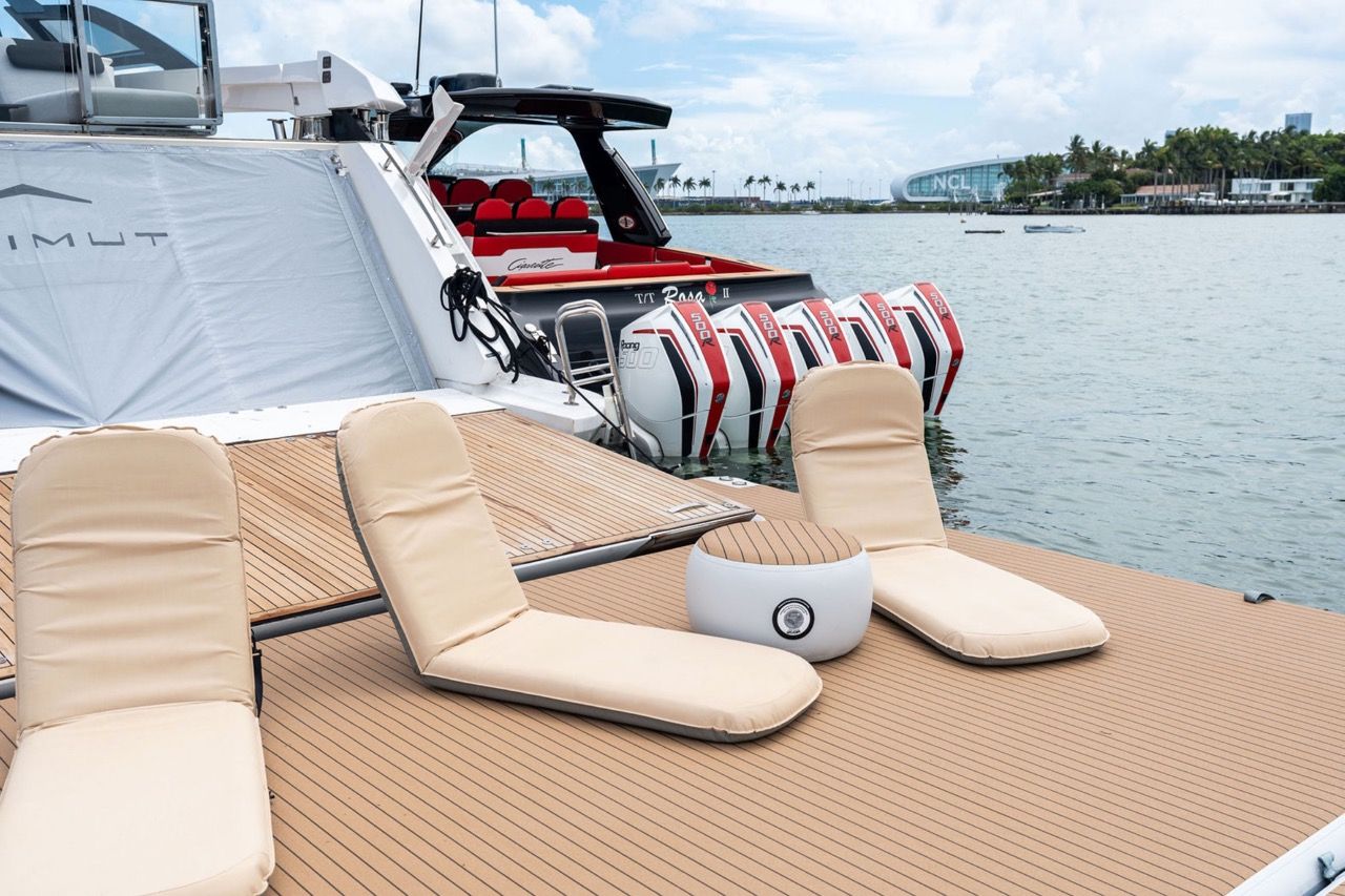 100ft Azimut “Rosa” w/ Beach Setup