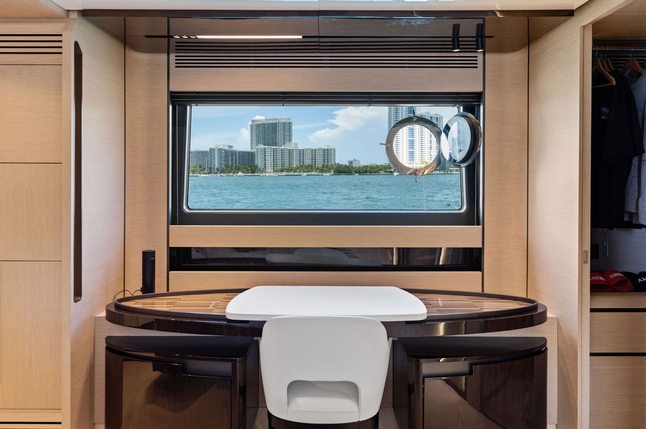 100ft Azimut “Rosa” w/ Beach Setup