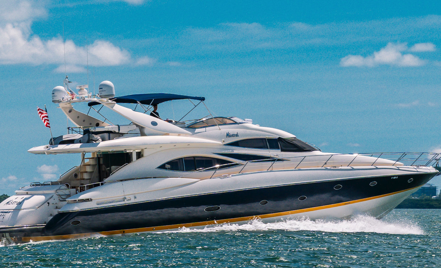 90ft Sunseeker Flybridge