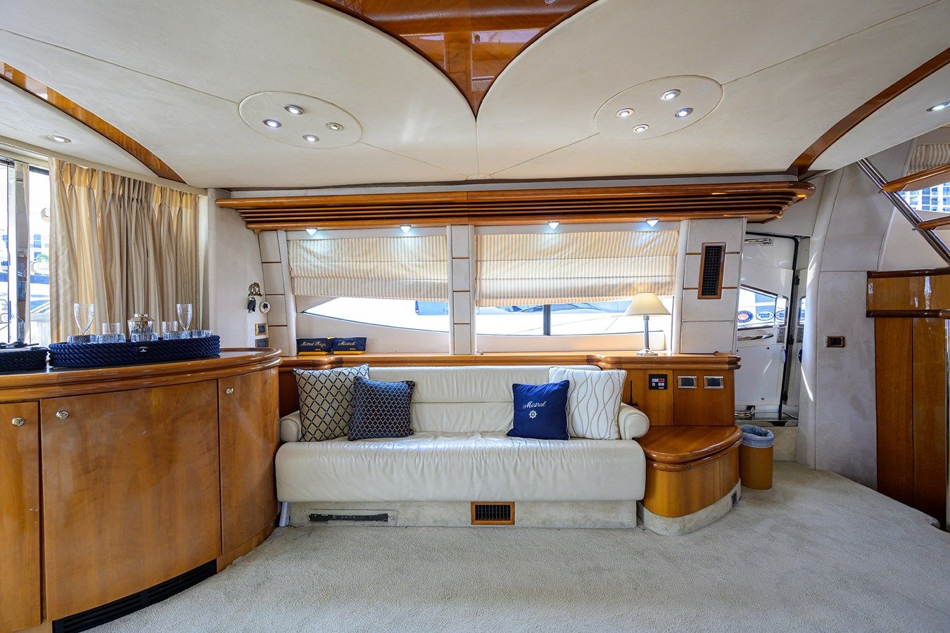90ft Sunseeker Flybridge
