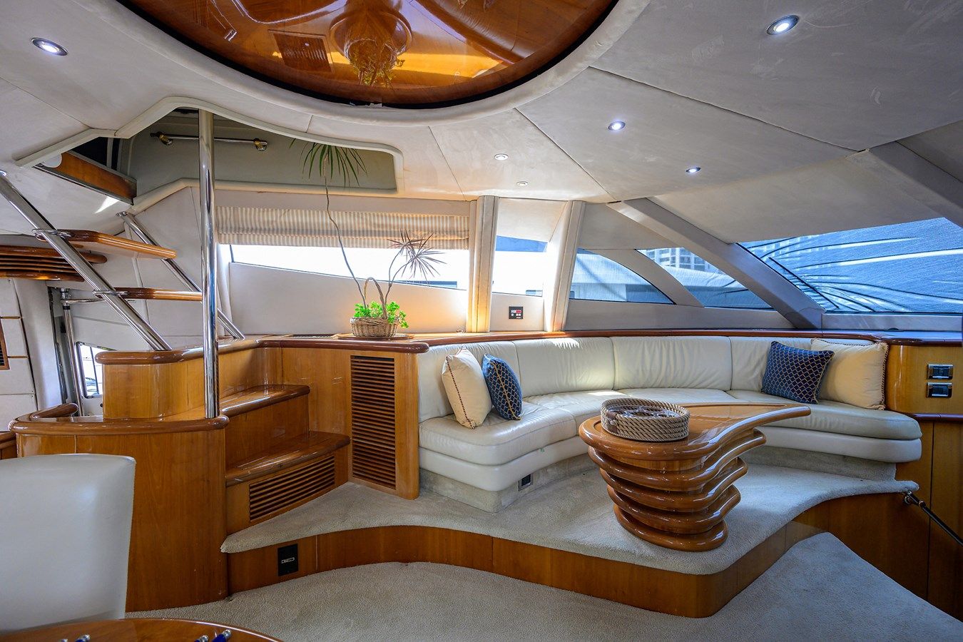 90ft Sunseeker Flybridge