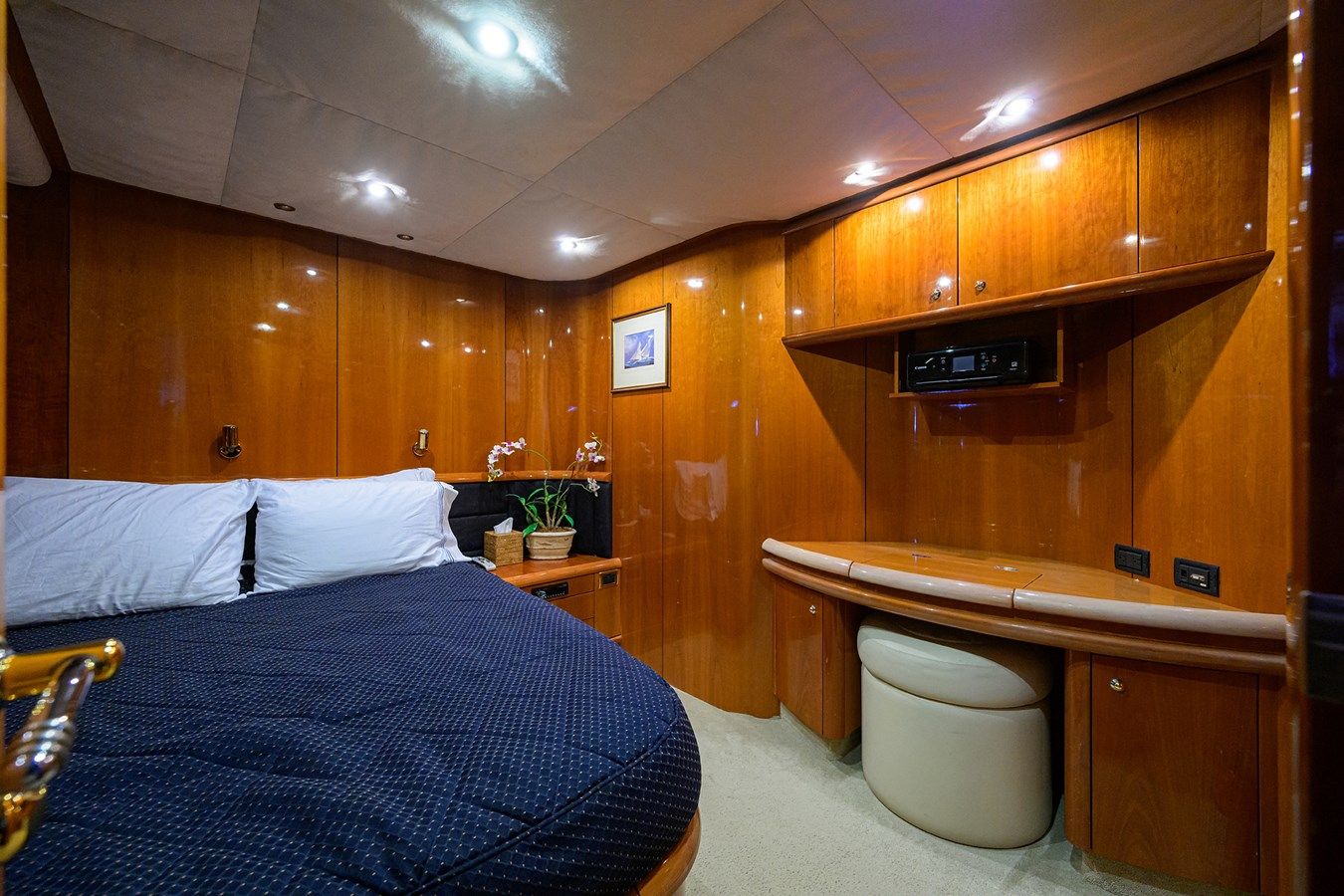 90ft Sunseeker Flybridge