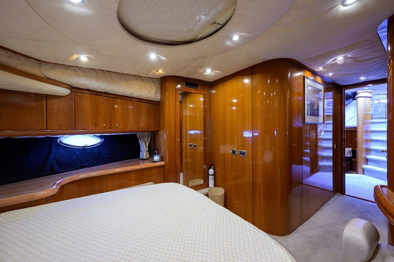 90ft Sunseeker Flybridge