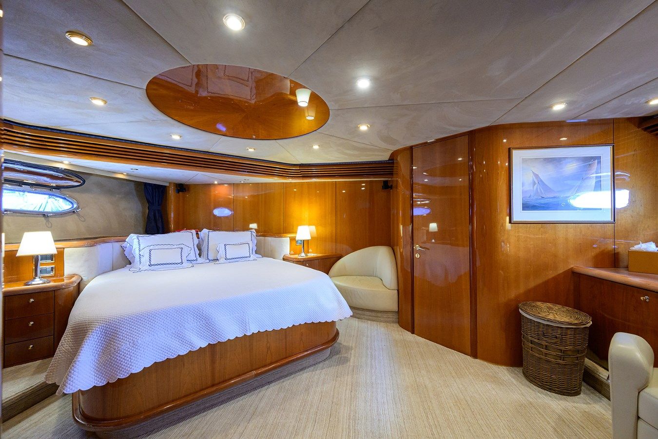 90ft Sunseeker Flybridge