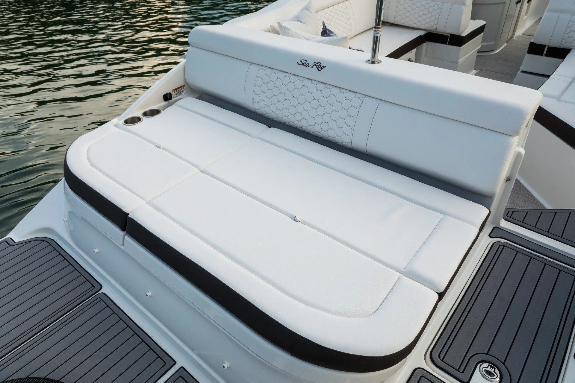 27ft 2024 Sea Ray SDX