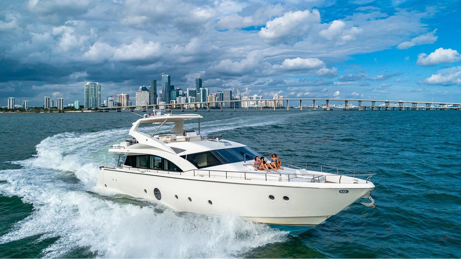 80ft Aicon