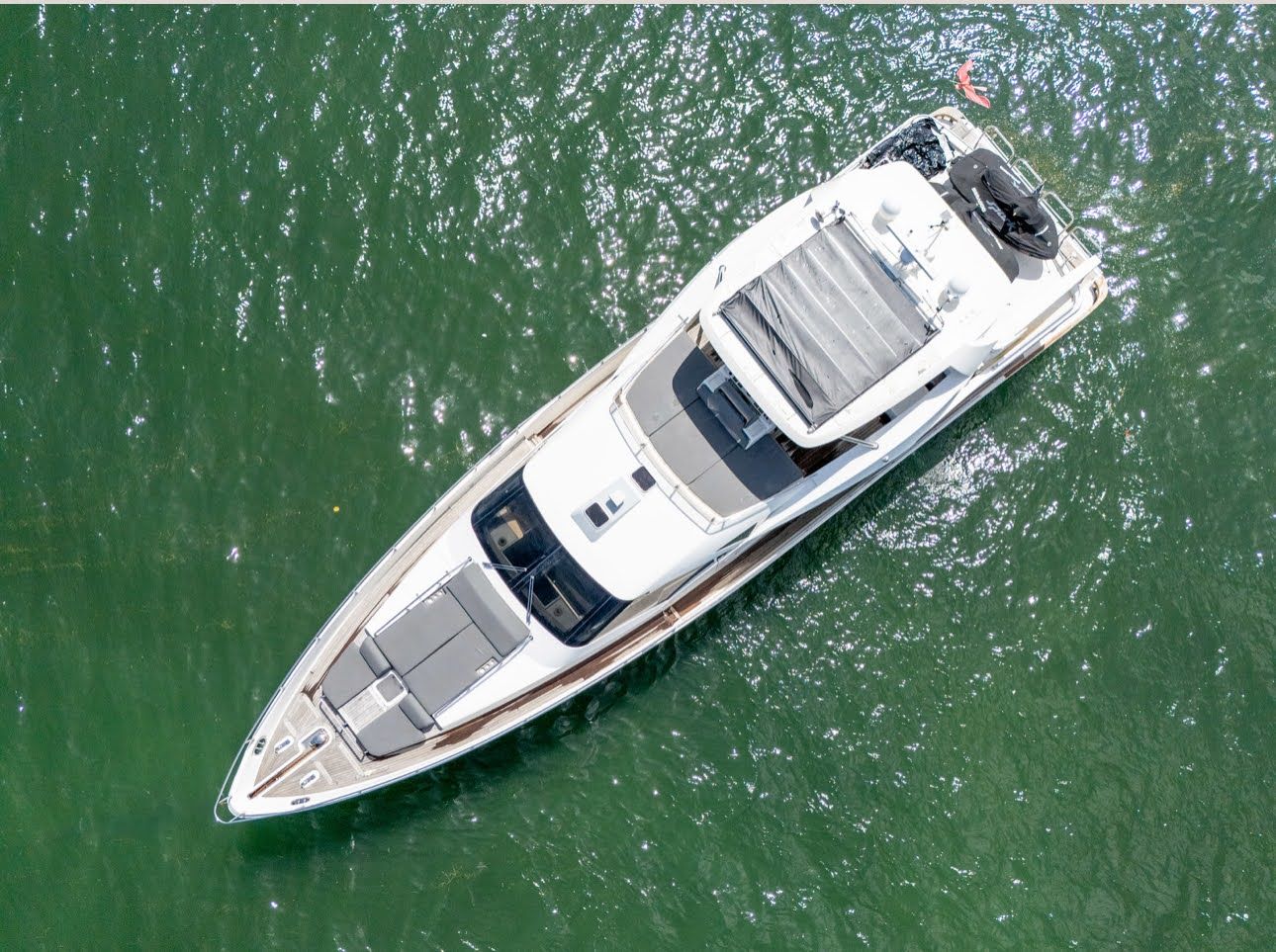 80ft Aicon