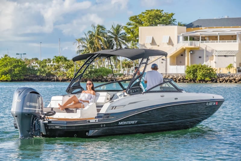 27 ft Monterey Black