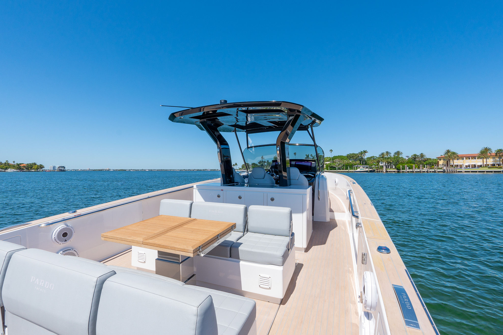 38ft Pardo