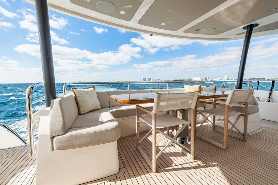 86ft (26.21 m) Sunseeker