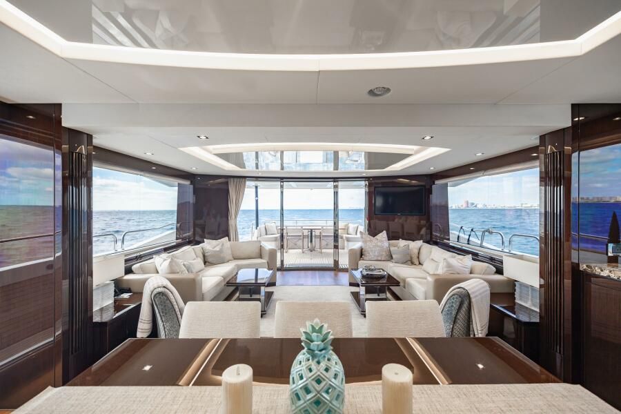 86ft (26.21 m) Sunseeker