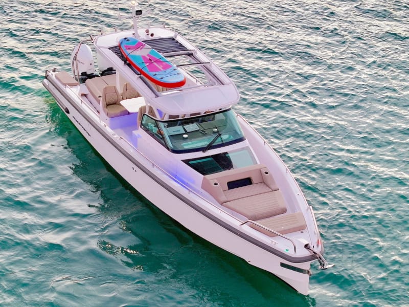 37 ft Axopar TT