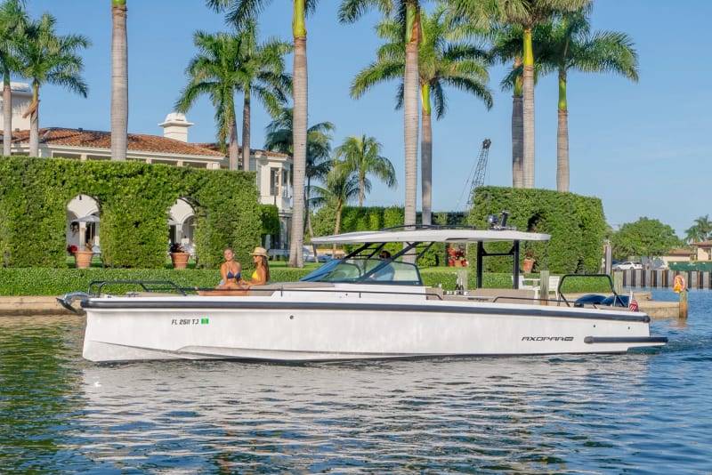 38 ft Axopar