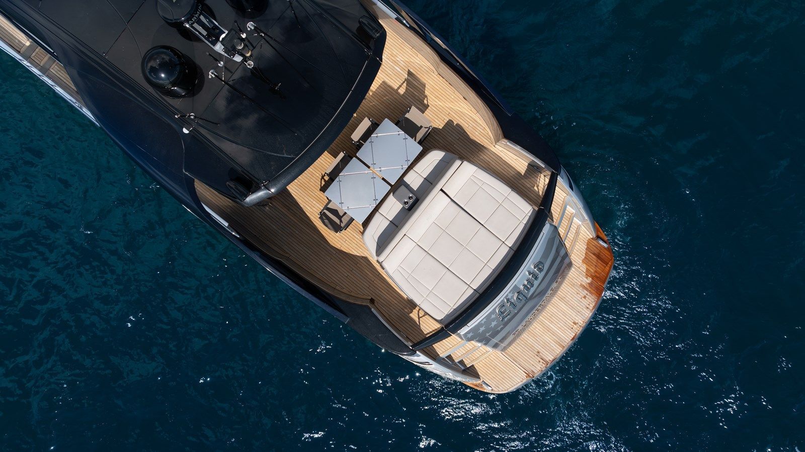 70ft Pershing LIQUID