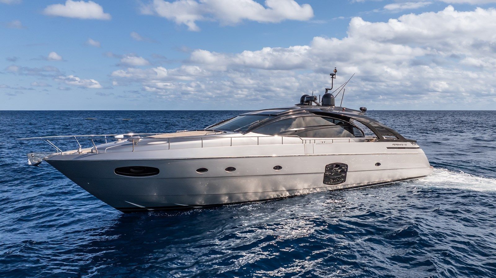 70ft Pershing LIQUID