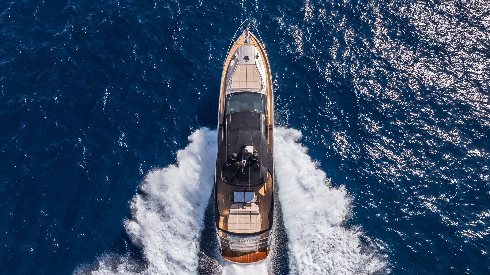 70ft Pershing LIQUID