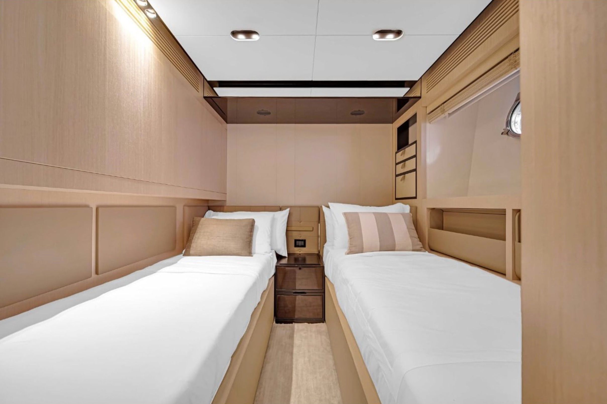 84ft Azimut