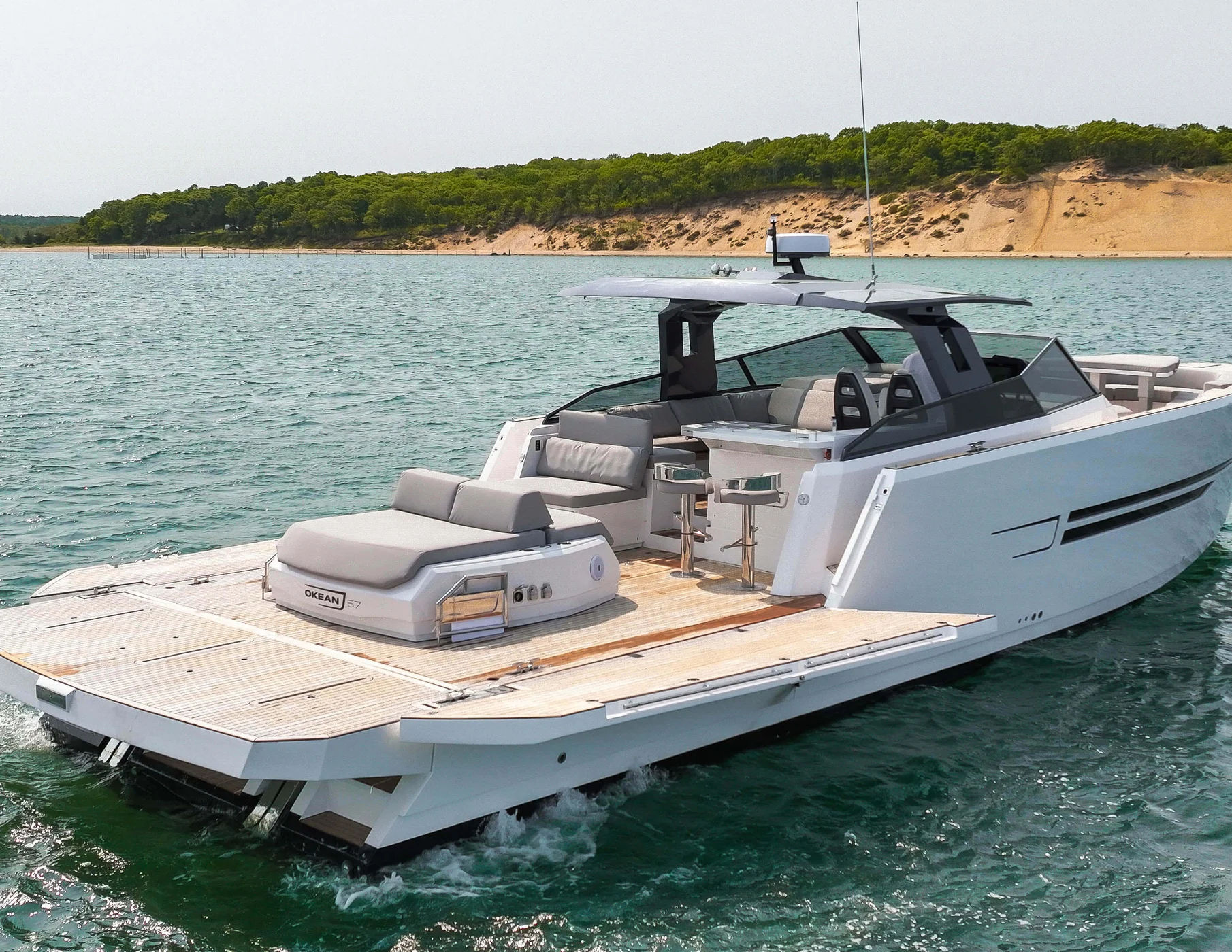 57ft B 2024 Okean + 2 Seabobs