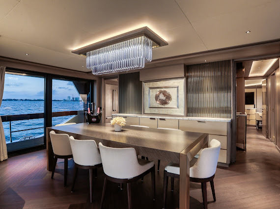 95ft Sirena 2022