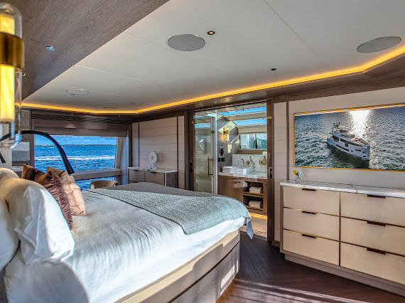 95ft Sirena 2022