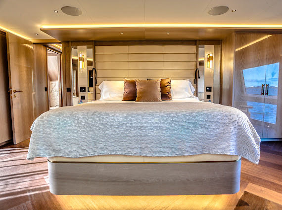 95ft Sirena 2022