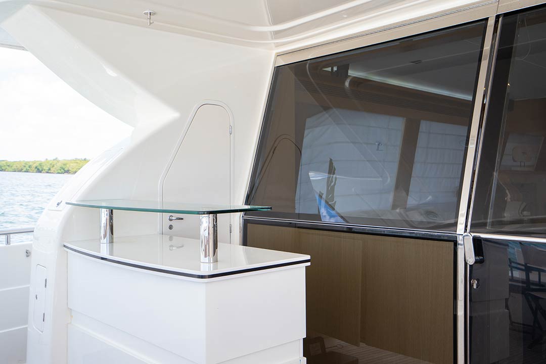 80ft Ferretti