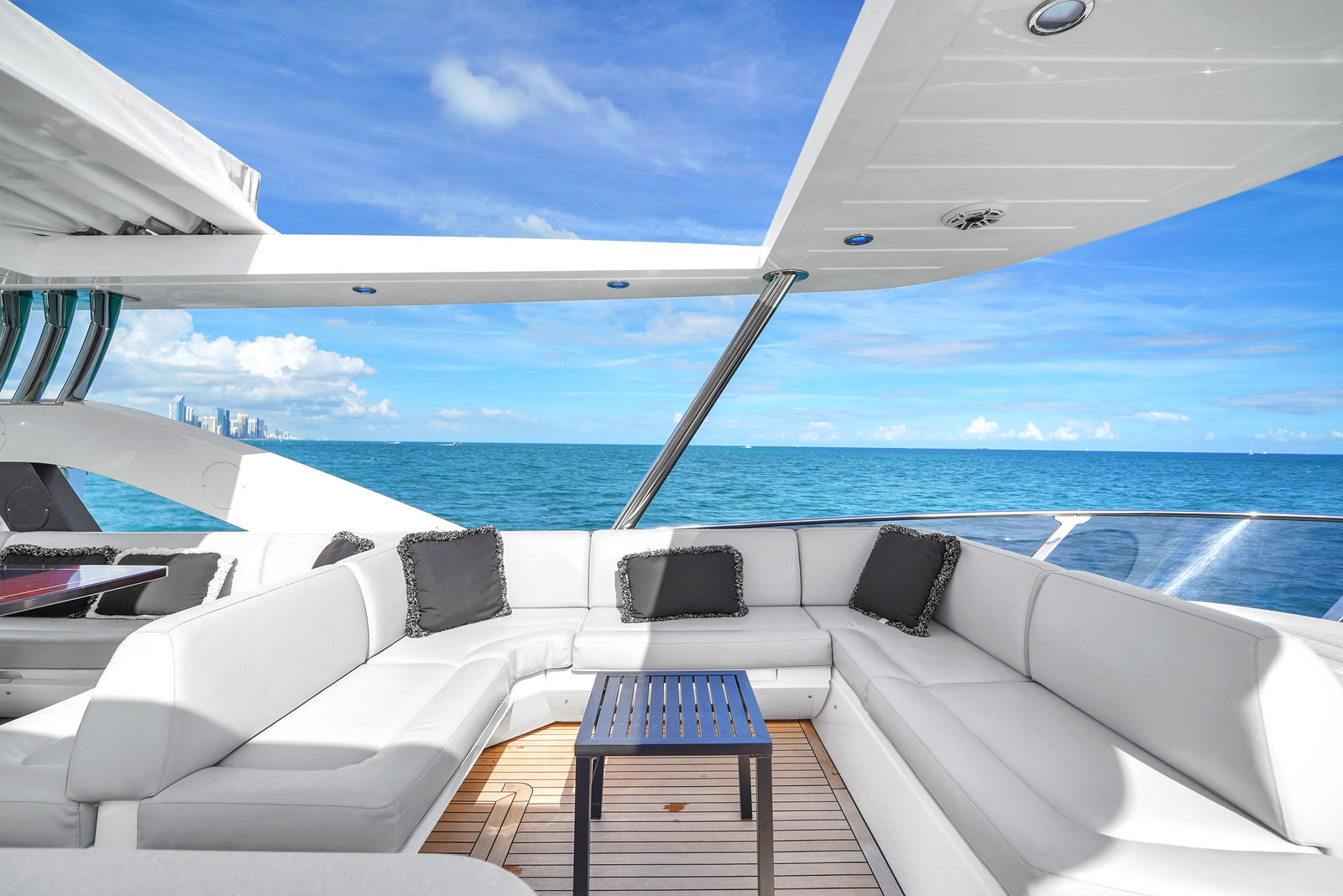80ft Sunseeker