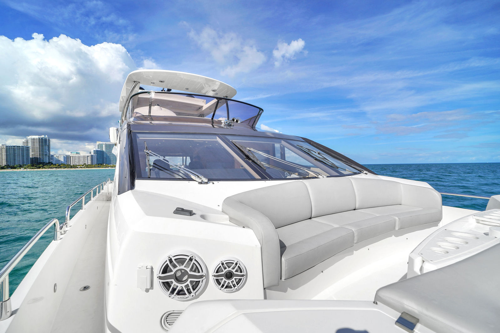 80ft Sunseeker