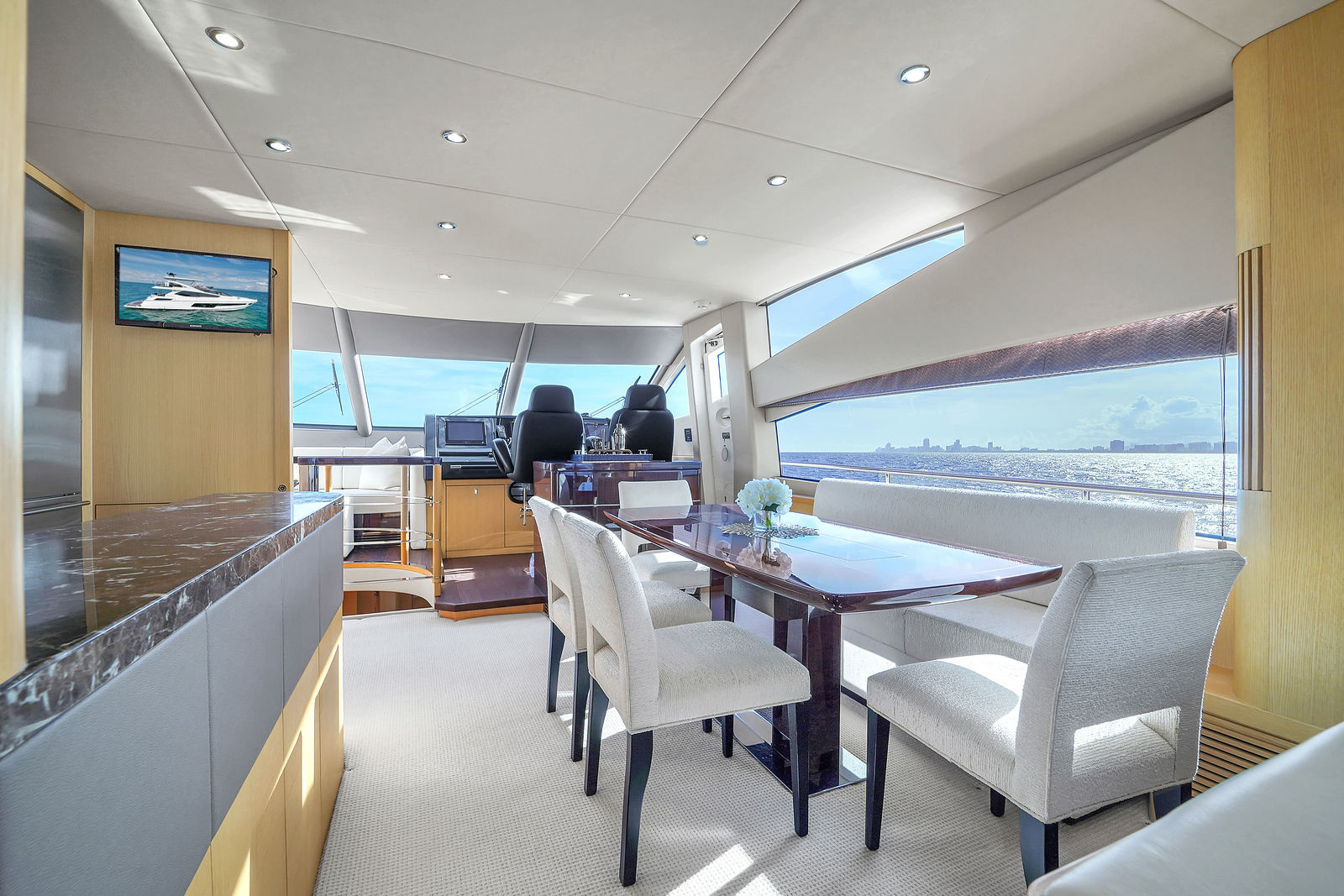 80ft Sunseeker