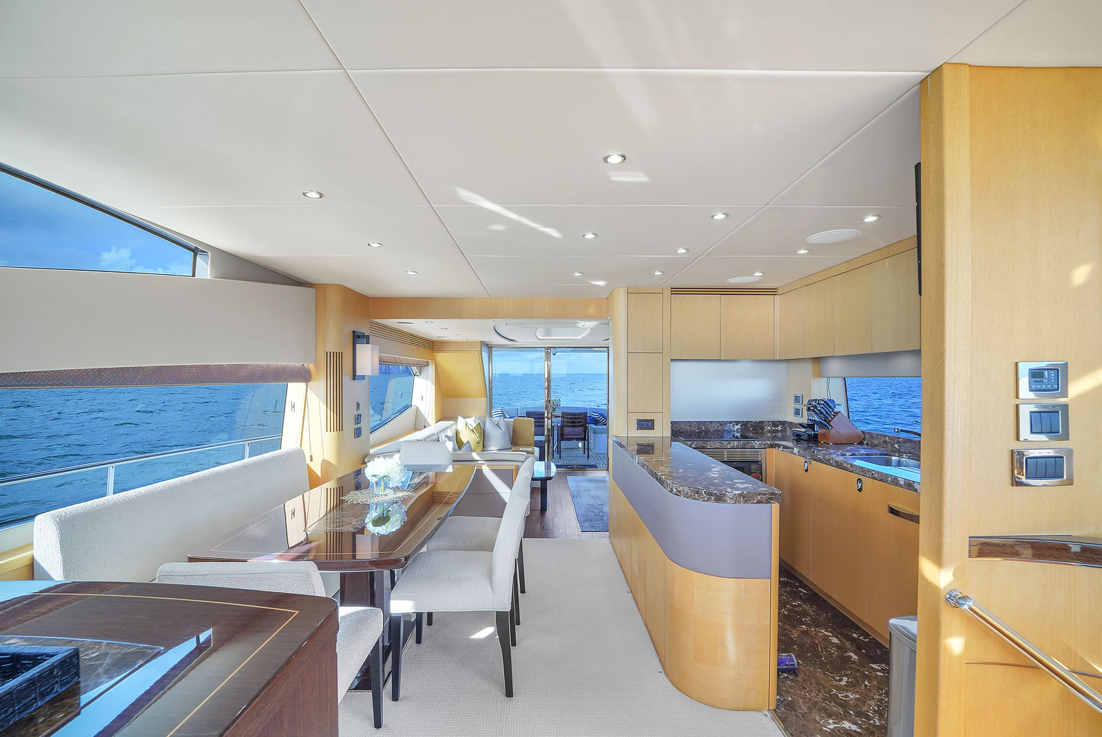 80ft Sunseeker