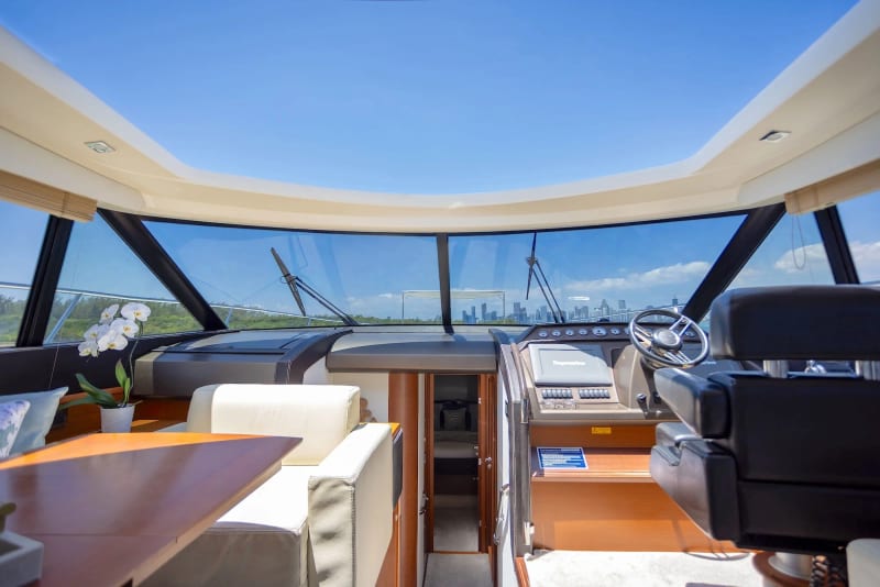 62 ft Prestige